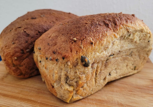 1xKeto Friendly 375g Bakery Bread Loaves, Coconut, Almond and whole-wheat seeded with 0.8g Net Carbs Per Slice.